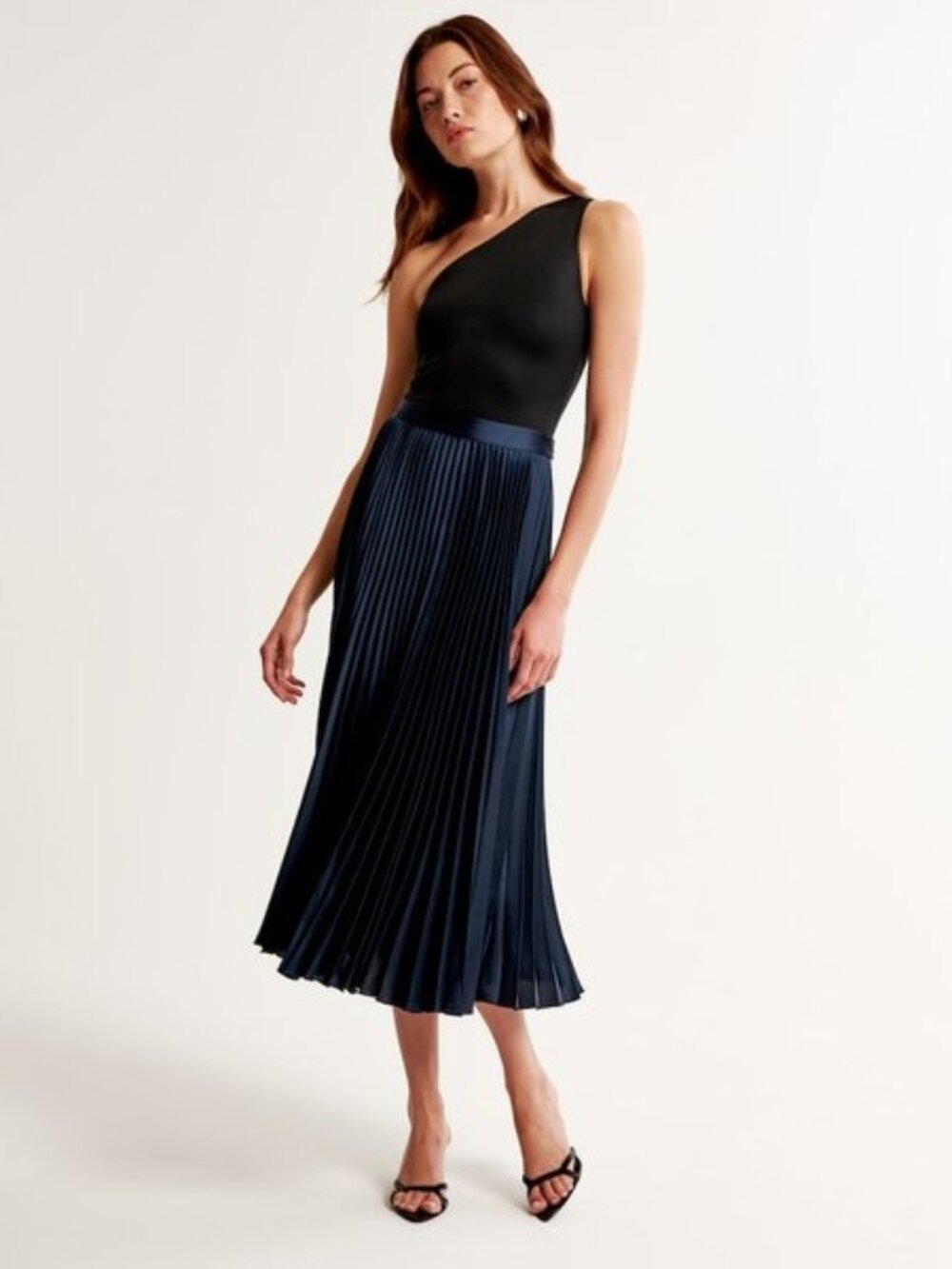 Abercrombie & Fitch Satin Pleated Midi Skirt